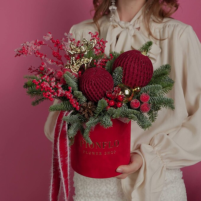  Бархатная композиция к Новому Году