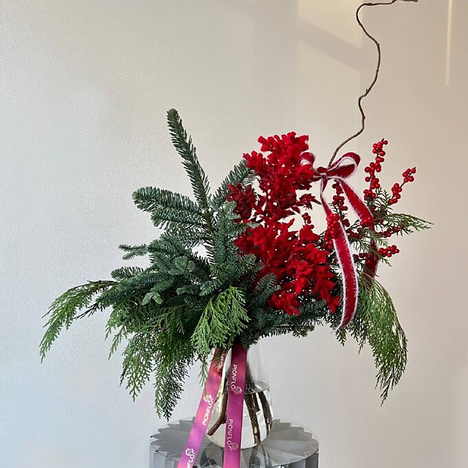  Букет в вазе "Новогодний"