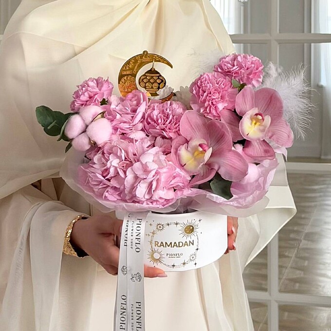  Чудесная с полумесяцем