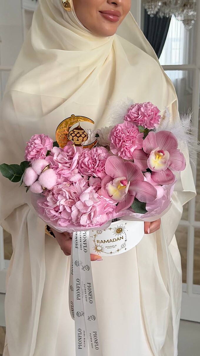  Чудесная с полумесяцем от PIONFLO