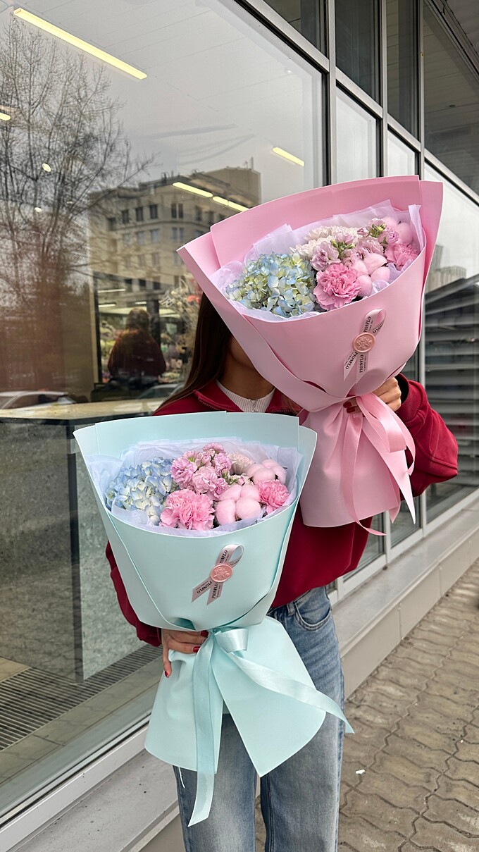  Гортензии и диантус