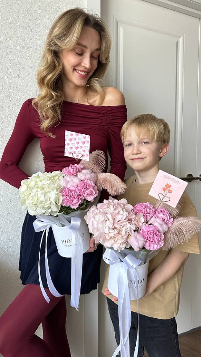  Композиции ко Дню Матери