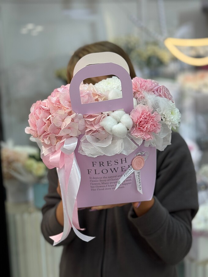  Композиция цветов