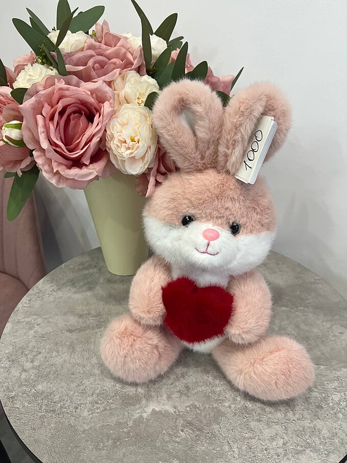  Мягкая игрушка зайчик с сердцем от PIONFLO
