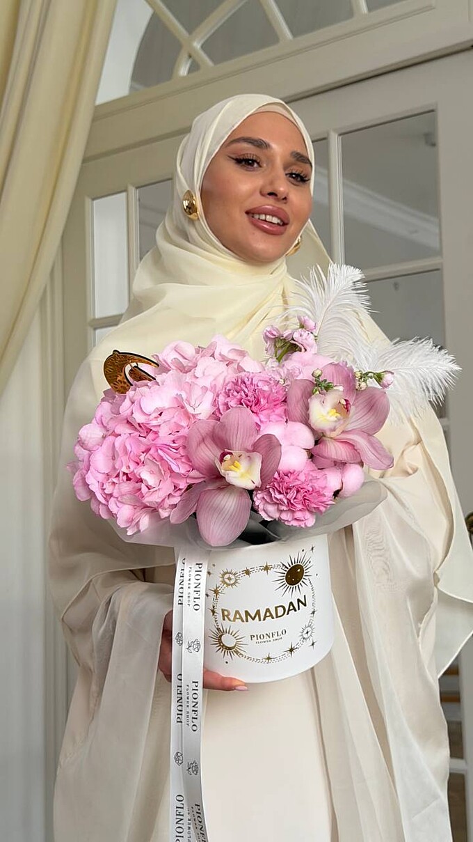  Нежная композиция с орхидеями от PIONFLO