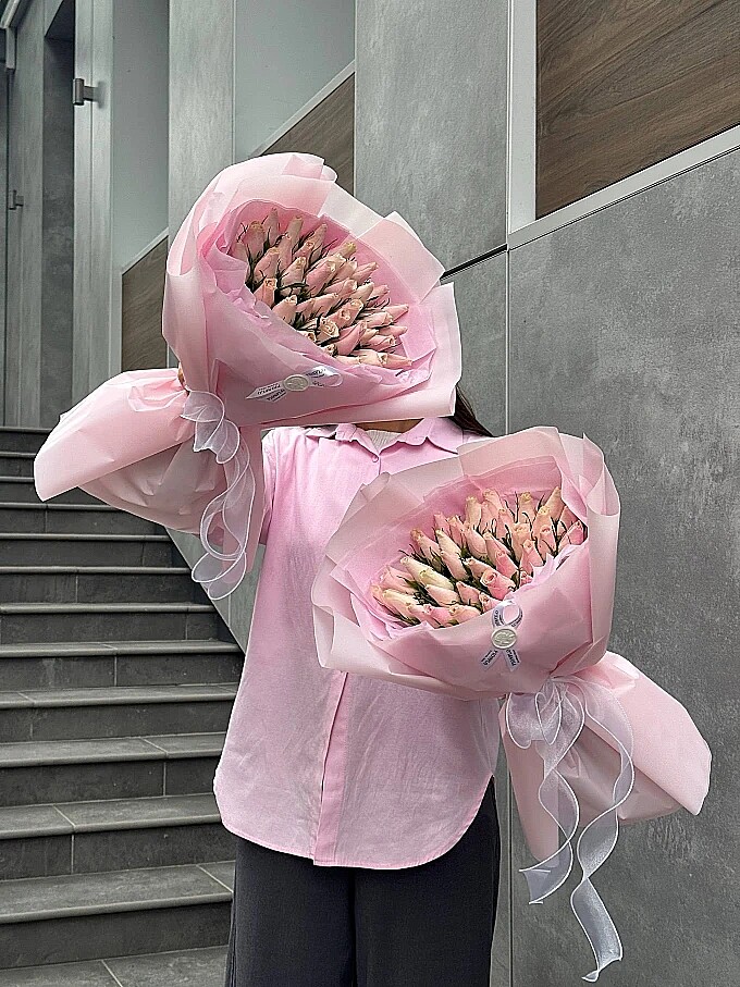  Нежные близняшки