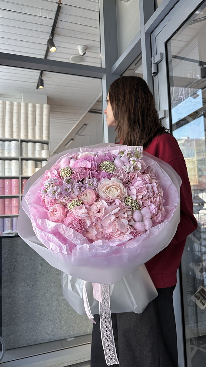  Нежный на праздник от PIONFLO