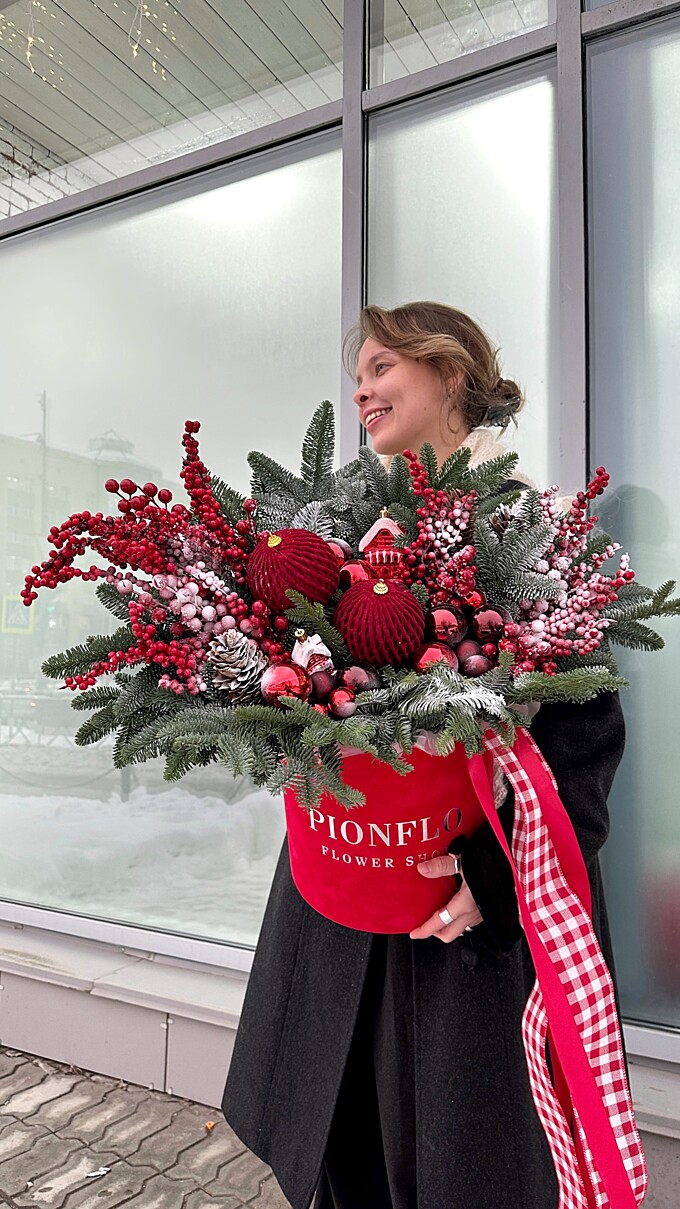  Новогоднее волшебство от PIONFLO