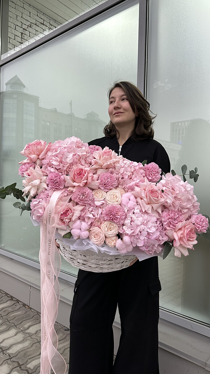  Романтичная корзина