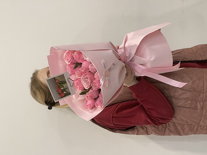  Розовые розы для мамочки