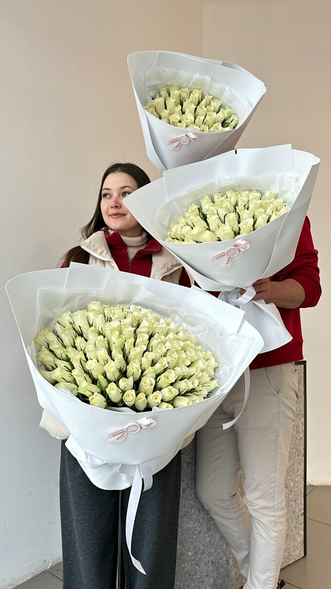  Сестрички, белая роза!