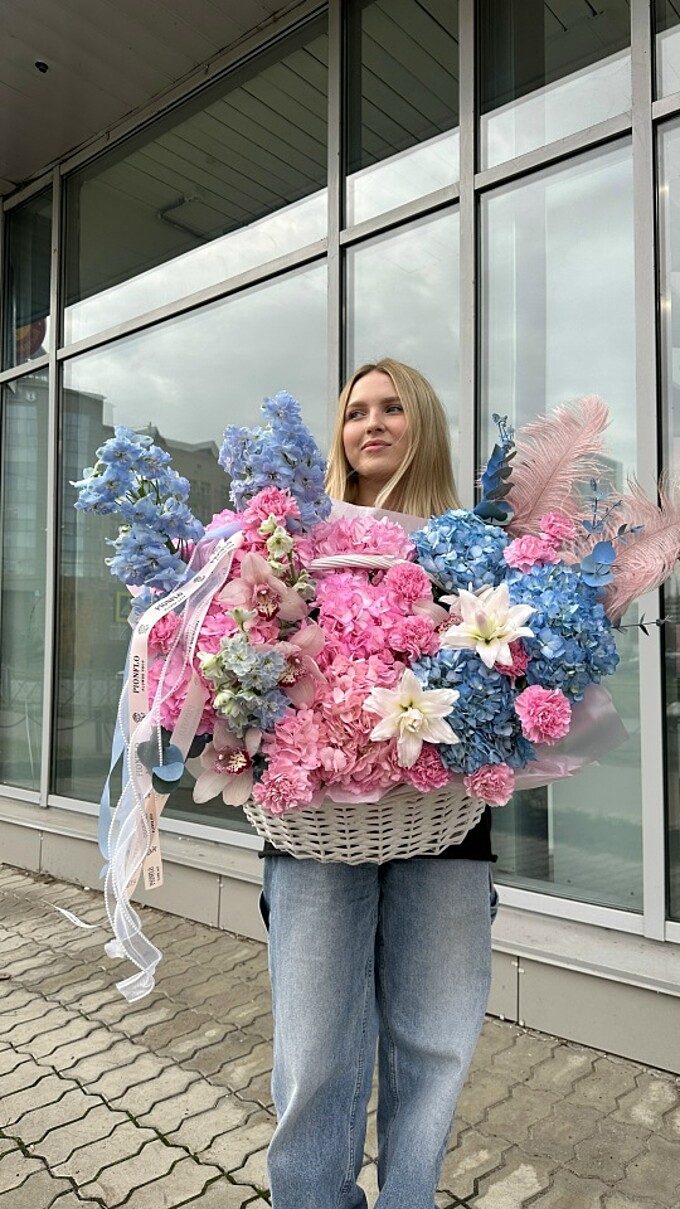  Wow композиция из цветов