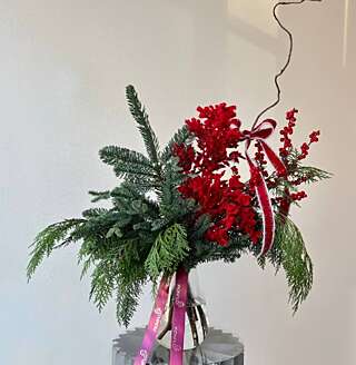 Букет в вазе "Новогодний"