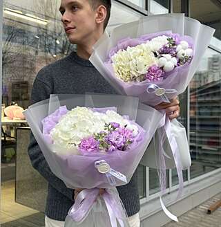 Гортензии и диантусы