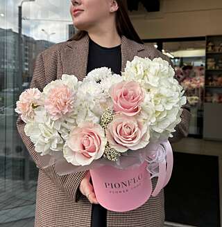 Милая композиция от PIONFLO