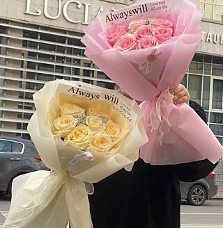 Моно-букеты с розами