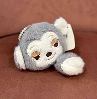 Мягкая игрушка-брелок лемур от PIONFLO