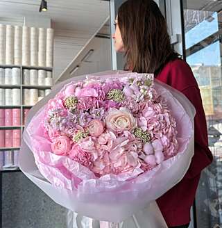 Нежный на праздник от PIONFLO