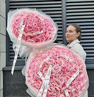 Сет из роз: 51 и 101