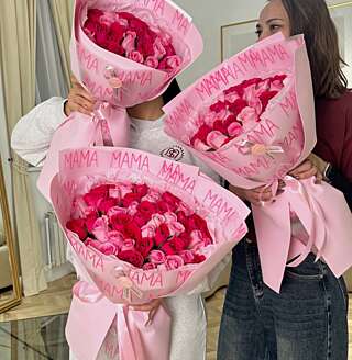 Тройняшки из микса роз