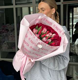 Яркие тюльпаны для любимой