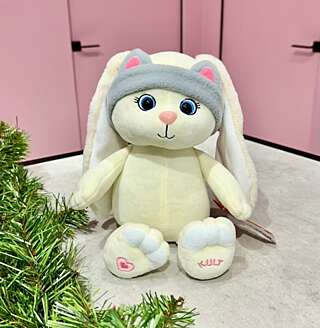 Зайка Мия в повязке