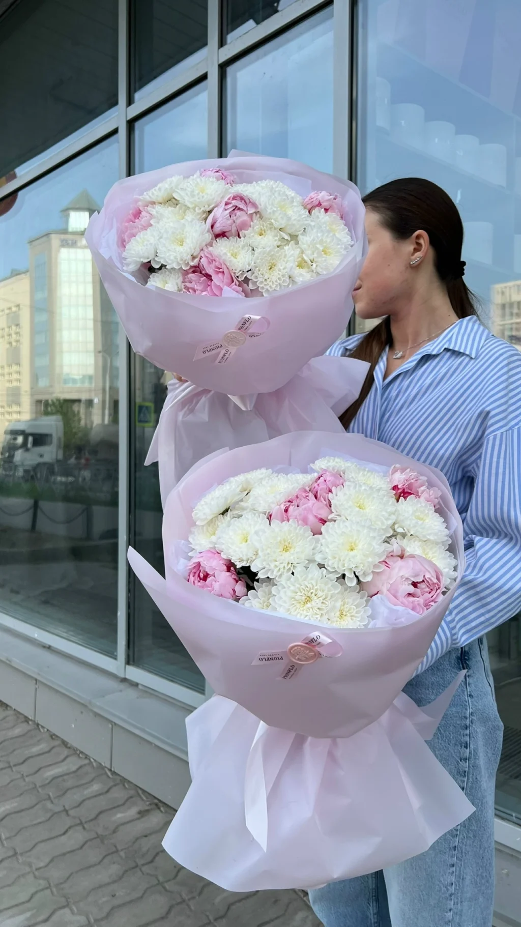 Облачко с пионами и хризантемами