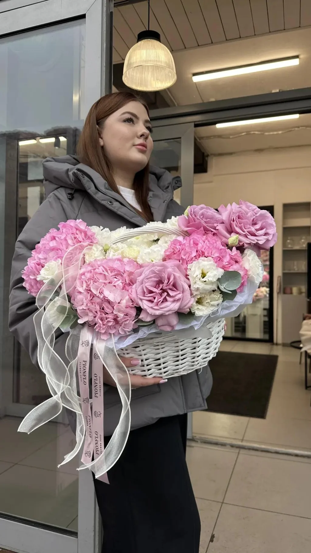 Корзина с Эустомой от PIONFLO