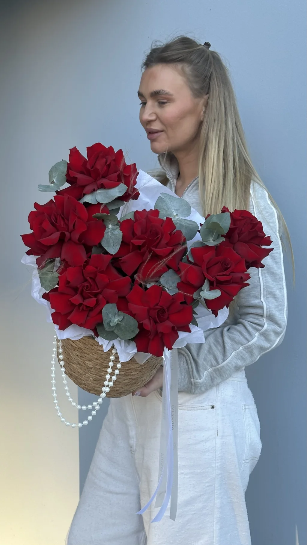 Розы в корзинке (размер L)